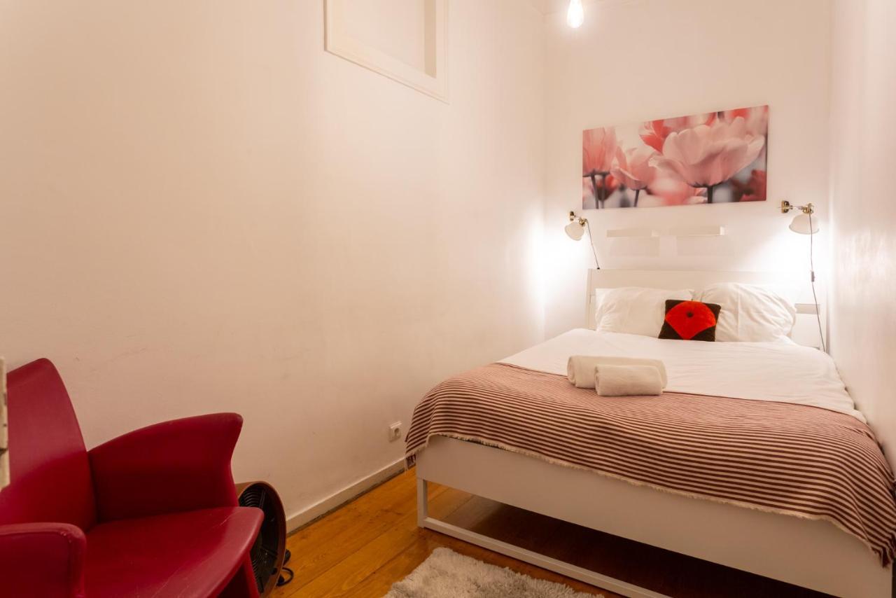 Bright 2 Bedroom Apt 100M From Av. Liberdade リスボン エクステリア 写真