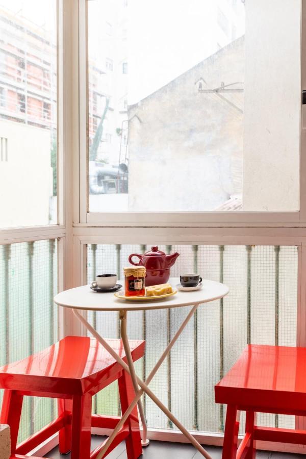 Bright 2 Bedroom Apt 100M From Av. Liberdade リスボン エクステリア 写真